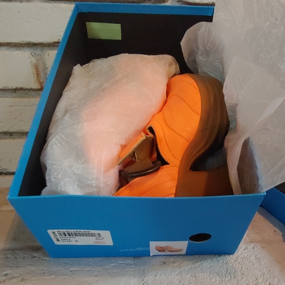 Fluevogs
